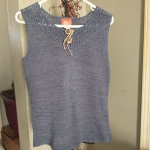 Women's knit short sleeve top